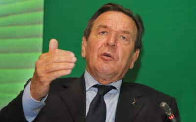 Gerhard Schröder: Deutschland sollte Inflation für Infrastruktur nutzen, nicht für Krieg!