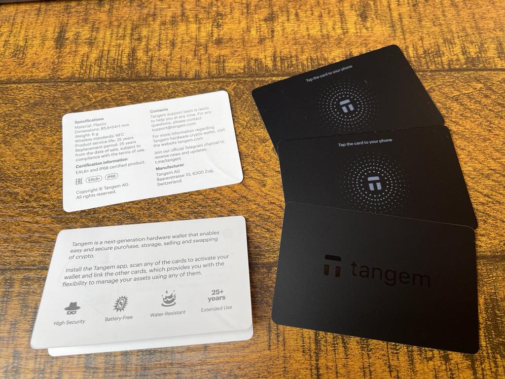 Tangem Wallet Lieferumfang